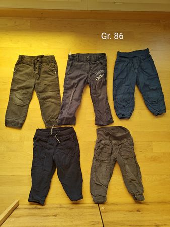 Hosen, Grösse 86