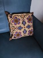 Handbesticktes Kissen 45×45 cm – Thailändische Handarbeit
