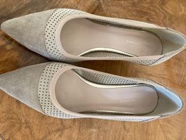 Damen Schuhe Wildleder Grösse 38 mit Absatz - beige
