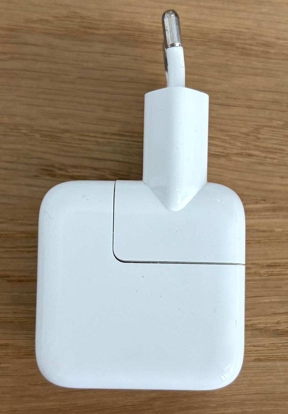 Apple Lecteurs & Adaptateurs: Apple USB Ladeadapter 10 W – D'occasion à Zürich par Gaikokujin 1
