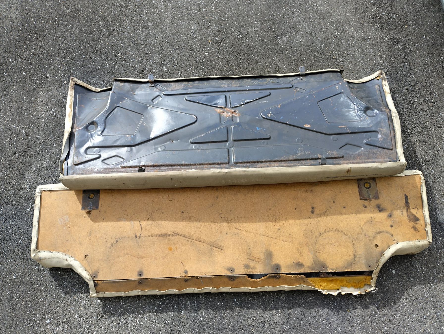 Lancia Tutti pezzi di ricambio auto: Hintersitze Lancia Fulvia – Usato da Stans venduto da mir_hlb8 1