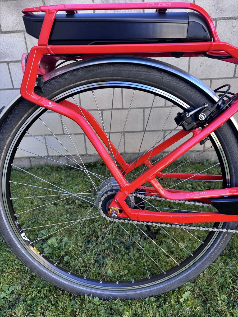 Cube Velos: Cube E-Bike Tiefeinsteiger – Gebraucht aus Inwil von Viktoria_1 2