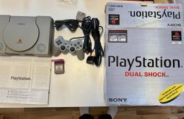 Console PlayStation 1 SCPH-7002 Dual Shock avec boite
