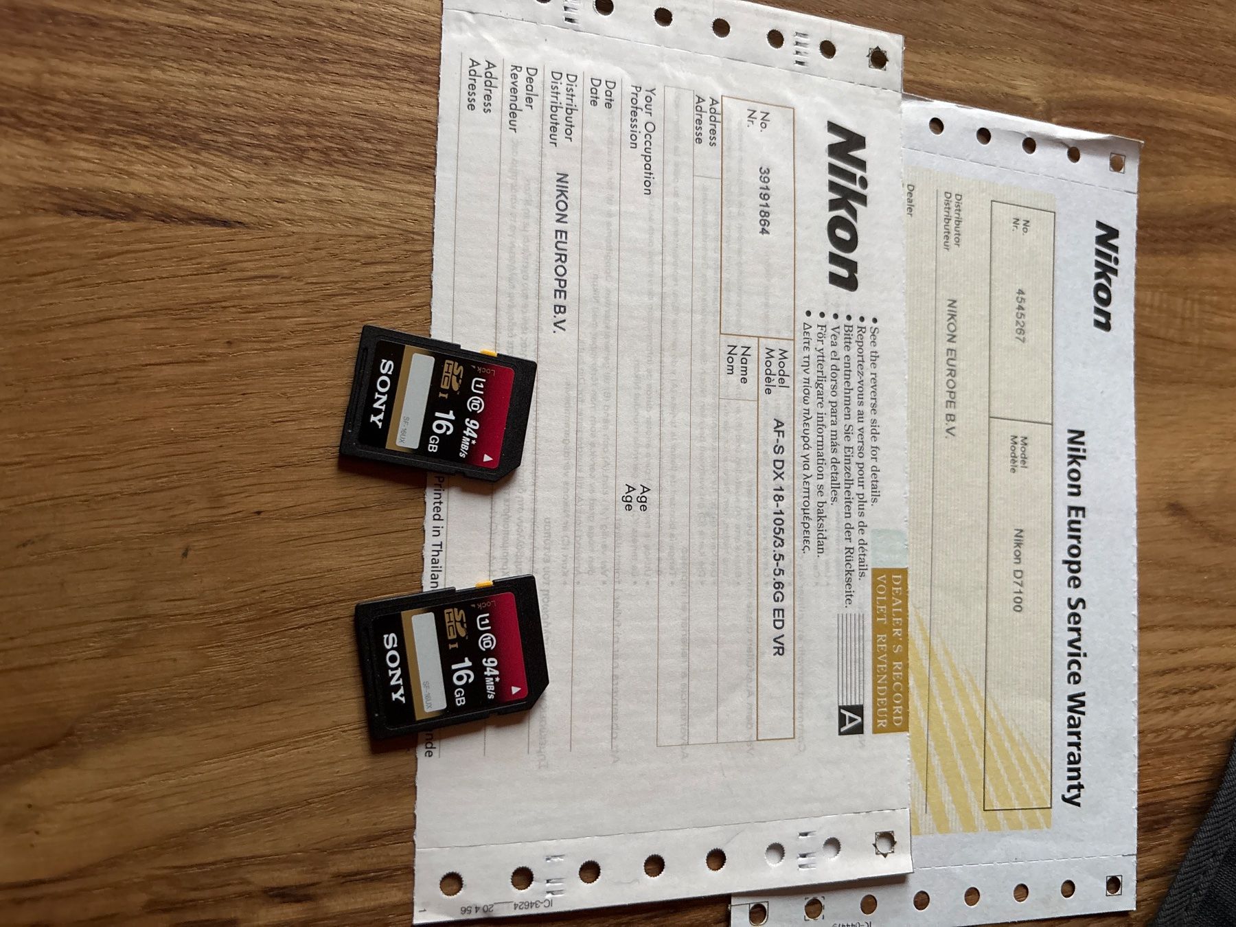 Nikon Fotocamera: Nikon D7100 Spiegelreflexkamera mit 2 Objektiven – Usato da Gerlafingen venduto da mar_8zpj 6