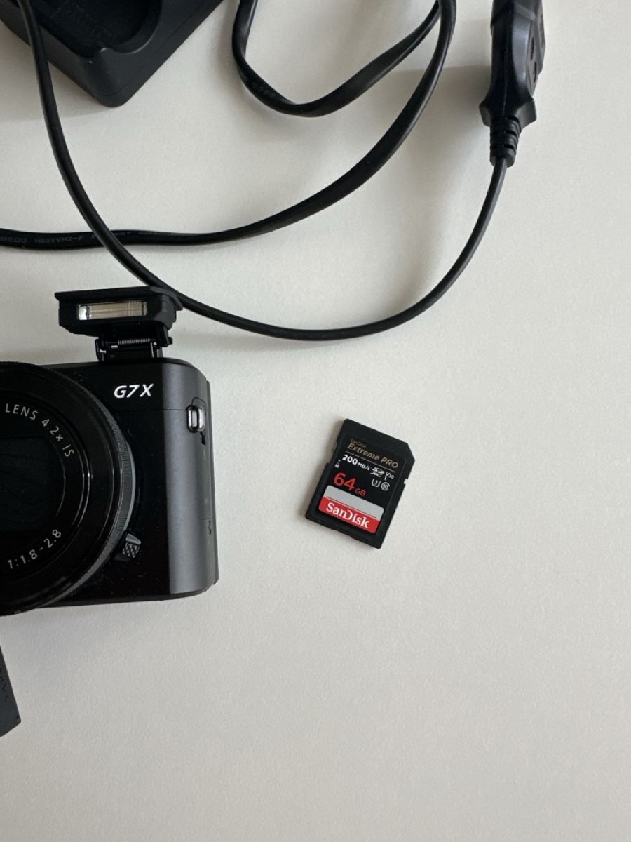 Canon Fotocamera: Canon PowerShot G7X Mark ii Digitalkamera – Usato da Näfels venduto da loukfero 3