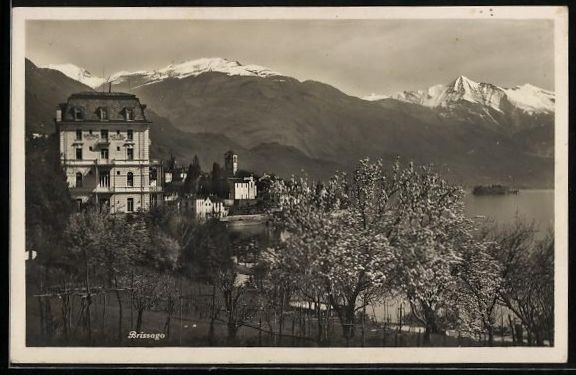 Cartoline postali: Brissago, Ortsansicht mit Bergpanorama – Usato da Berlin venduto da bartko-reher