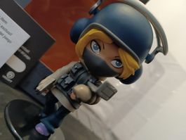 Rainbow Six Siege - IQ Vinyl Pvc Statue - Code Used