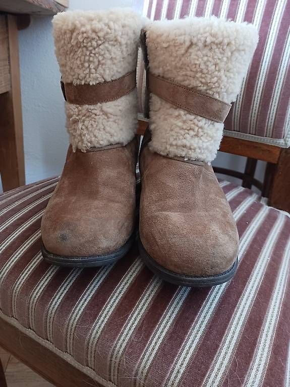 Ugg Scarpe da donna: UGG 40 WInterschuhe – Usato da Riedholz venduto da bri_fr7s 4