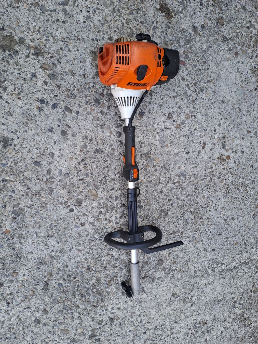 Stihl Tagliaerba: Motorsense Stihl KM 130 – Usato da Gossau SG venduto da MX450 1