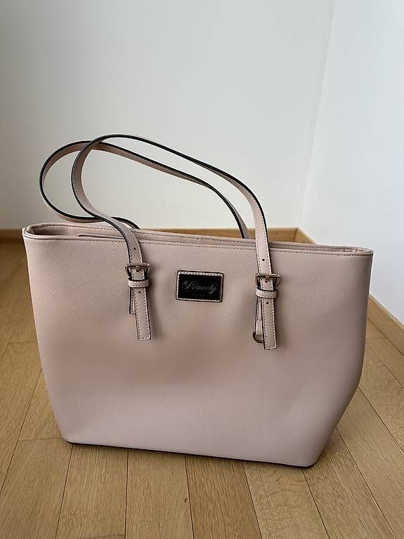 Borse da donna: Schultertasche Neuzustand, rosa/beige – Usato da Chur venduto da sim_c9lk
