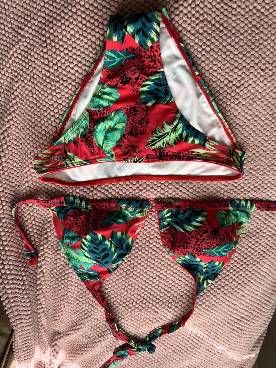 Badekleider & Bikinis: Bikinis – Gebraucht aus Brugg AG von Ljubinka0410