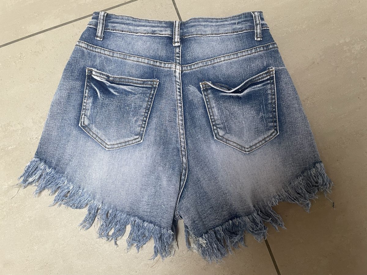 Jeans: Elastische Bohoshorts – Neu (gemäss Beschreibung) aus Sigriswil von ck56 1