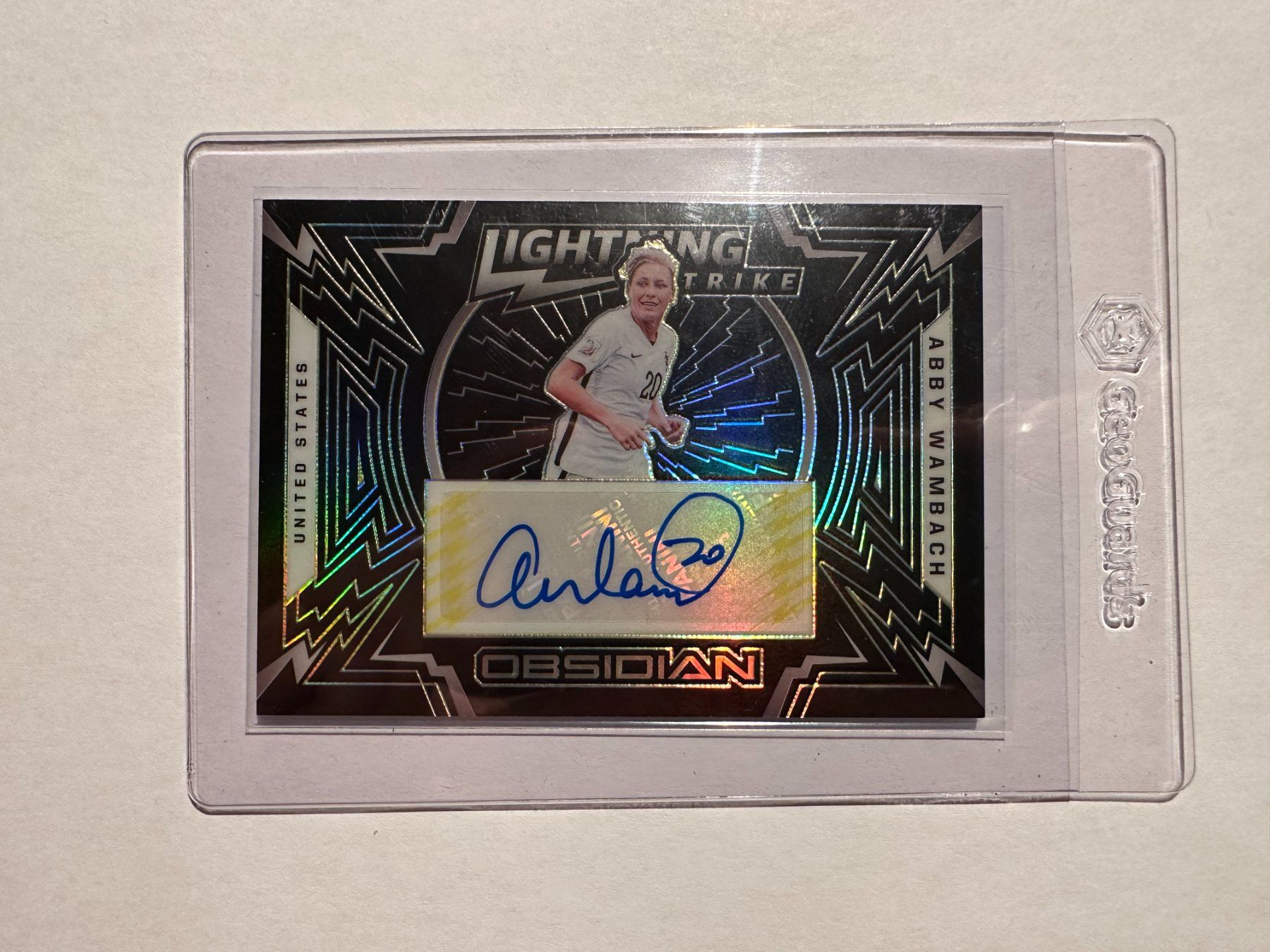 Panini Carte collezionabili: 2021 Panini Obsidian Abby Wambach Auto /10 – Usato da Hagendorn venduto da Pokecollectorch