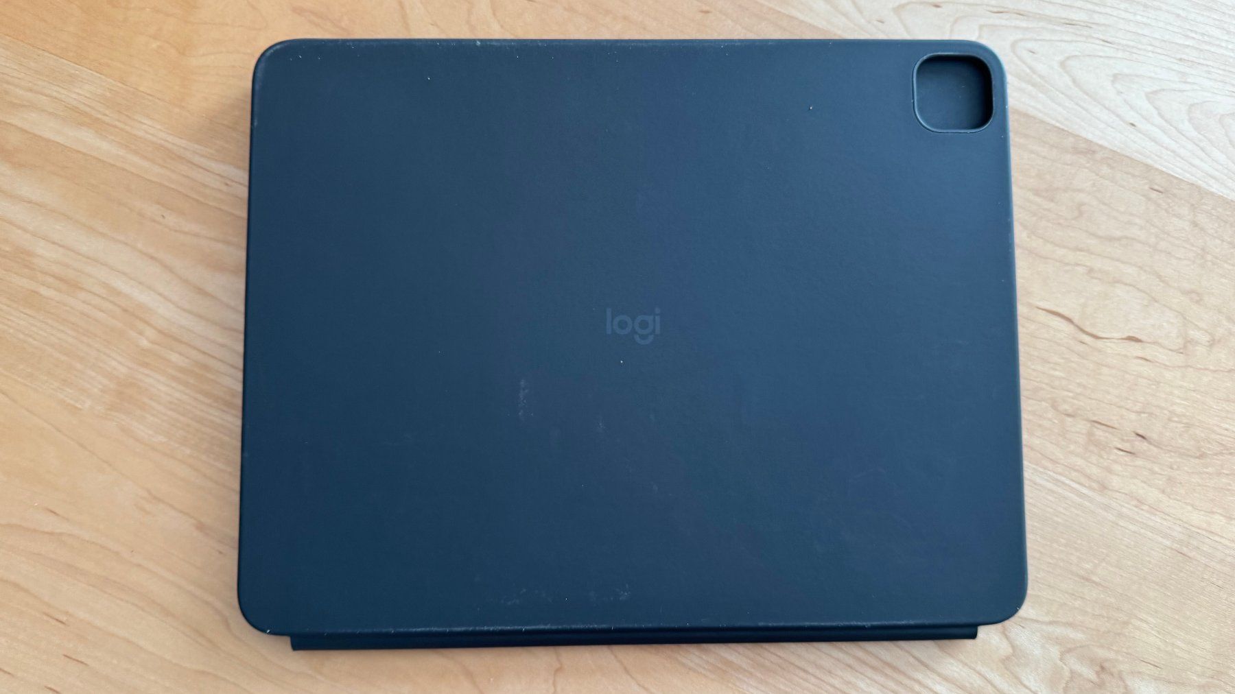 Logitech Tastiere: Logitech Flip Folio für iPad 13 – Usato da Adliswil venduto da Painterman222 2