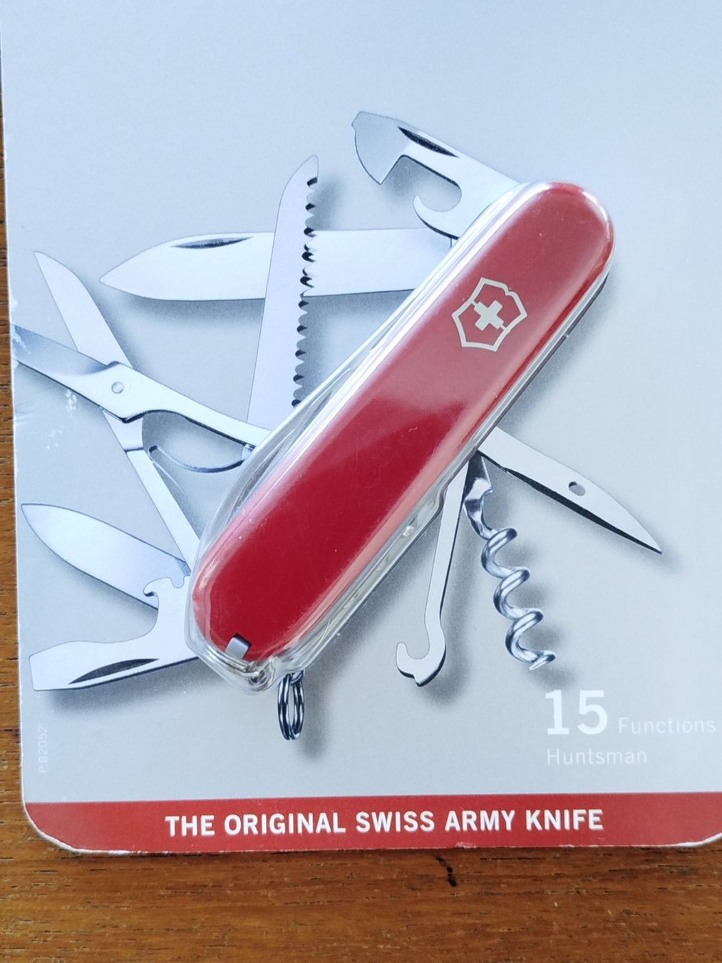 Victorinox Taschenmesser: VICTORINOX Huntsman neu – Neu und originalverpackt aus Zug von Robert0125 1