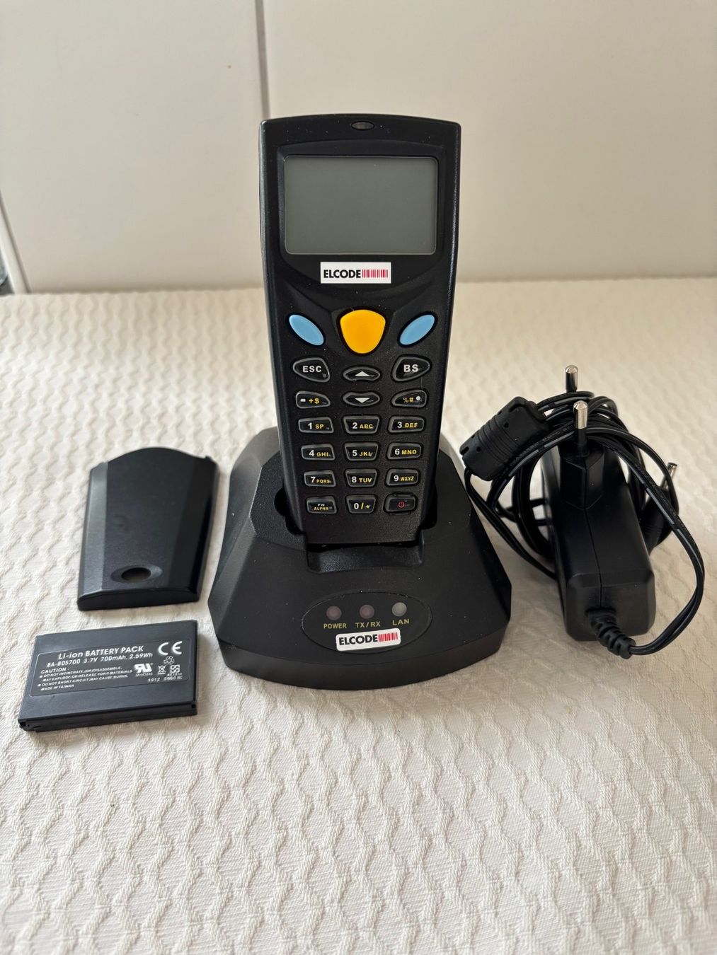 Scanner: Mobiler Barcodescanner Elcode 8001 Terminal - C – Usato da Einigen venduto da Medicom-Pharma