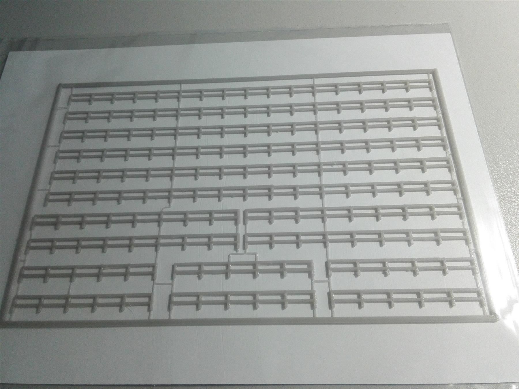 Modelleisenbahnen: Eisengeländer N grau 158cm – Neu und originalverpackt aus Luzern von Salefactory 1