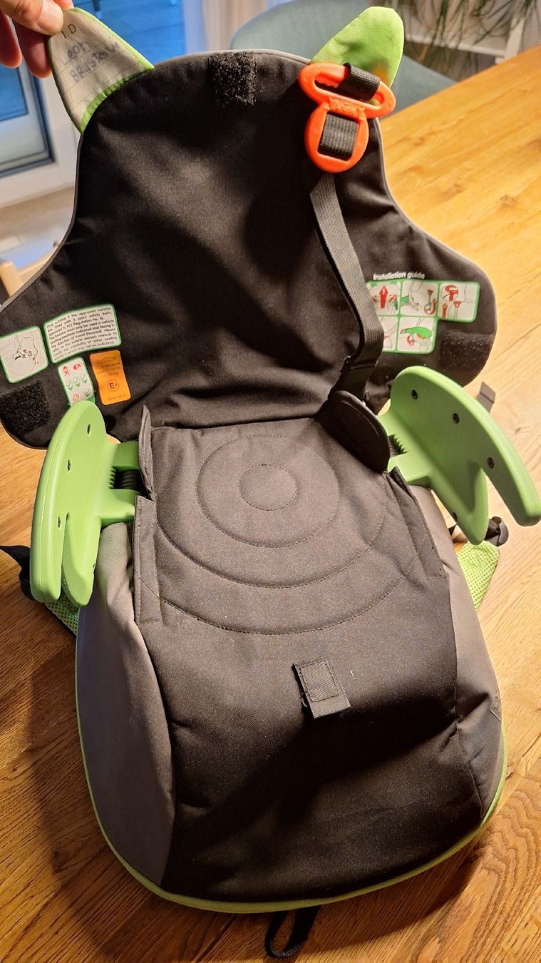 Trunki Sièges auto: Trunki BoostApak  2-in-1 Rucksack & Autositz / Sitzerhöhung – D'occasion à Büttikon AG par theRealOne 2
