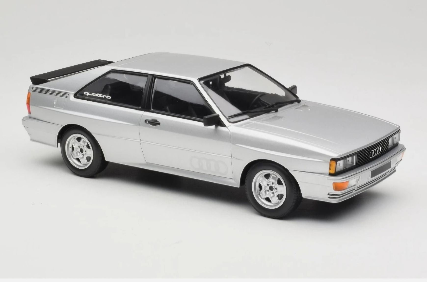 Audi Modellautos: Audi Quattro 1:18 – Neu (gemäss Beschreibung) aus Steinen von Red_Eclipse