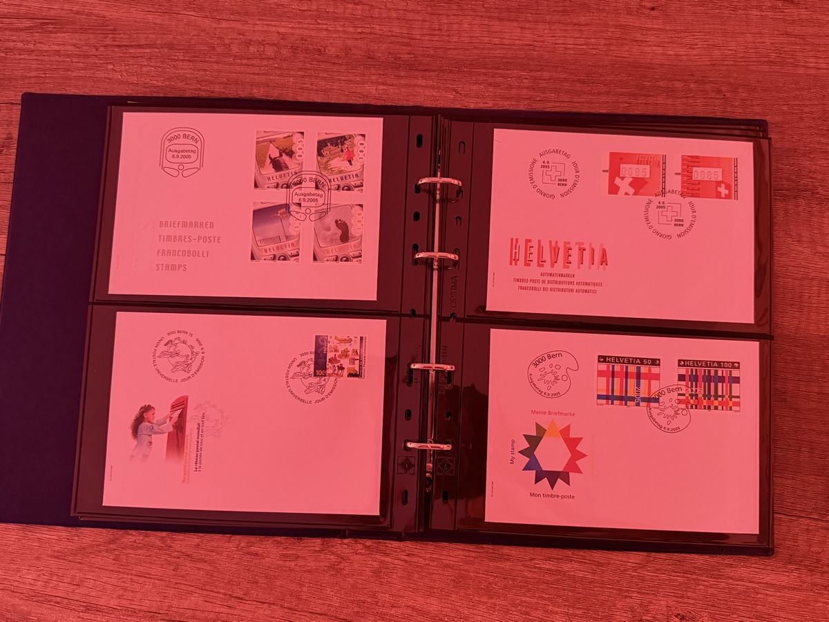 Tutti i francobolli: Album avec FDC Suisse – Usato da Petit-Lancy venduto da Solcarm 3