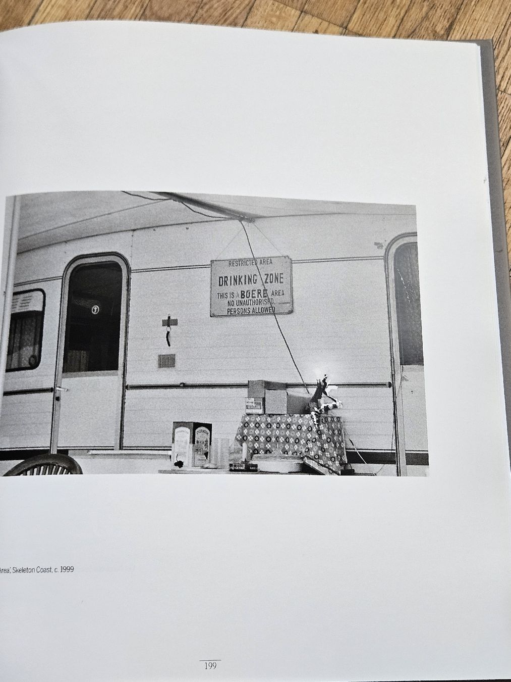 Libri: Fotokatalog: Santu Mofokeng, Chasing Shadows, 2011 – Nuovo (secondo la descrizione) da Zürich venduto da Dachbodenmaus 1