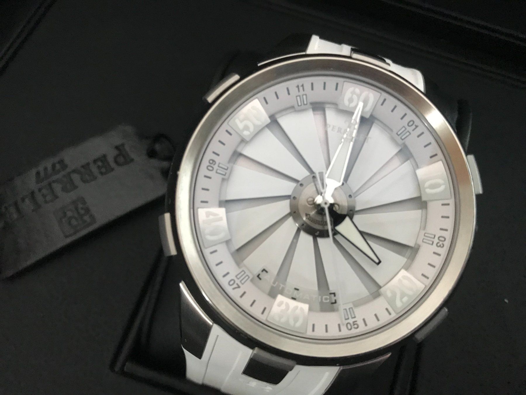 Perrelet Orologi: PERRELET TURBINE RACING AUTOMATIC WHITE DIAL - TOP !!! – Nuovo (secondo la descrizione) da Epalinges venduto da dream-watch