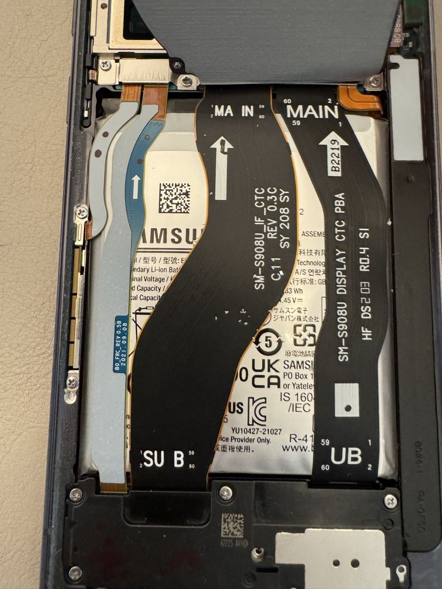 Samsung Handys / Smartphones: Samsung Galaxy S22 Ultra – Defekt aus Adliswil von Busys 2
