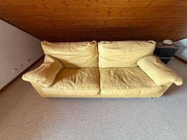 Canapé 2 places + 2 Fauteuils