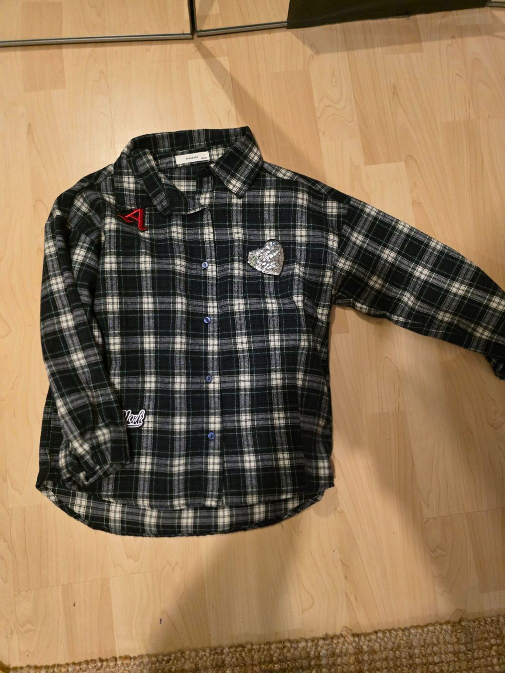 Camicette, T-shirt & Top: Kariertes Hemd von Reserved, Gr. 146 – Usato da Dietlikon venduto da rafcie