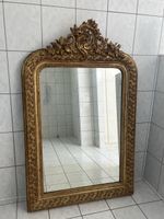 Antiker Spiegel mit Goldrahmen,  Barock Stil
