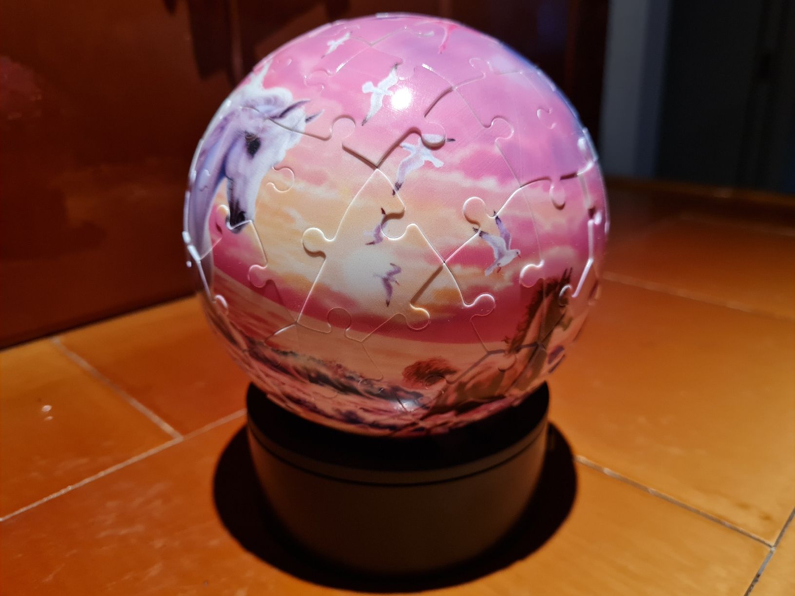Ravensburger Puzzles: 3D Puzzle Kugel beleuchtet mit Einhorn Bild – Gebraucht aus Würenlos von Dodo7 1