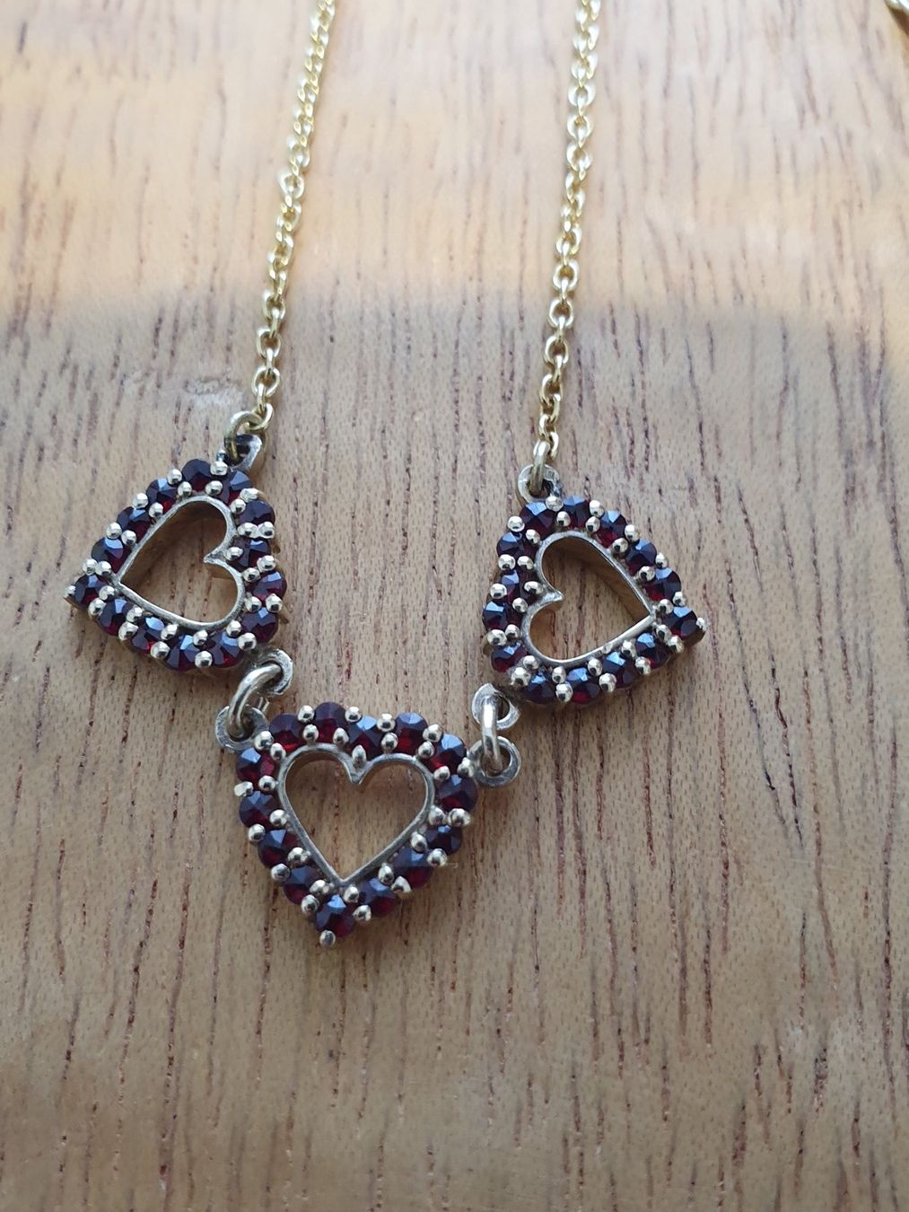 Catenine: Granat-Herz Collier 😍 – Usato da Wohlen AG venduto da palmsprings 3