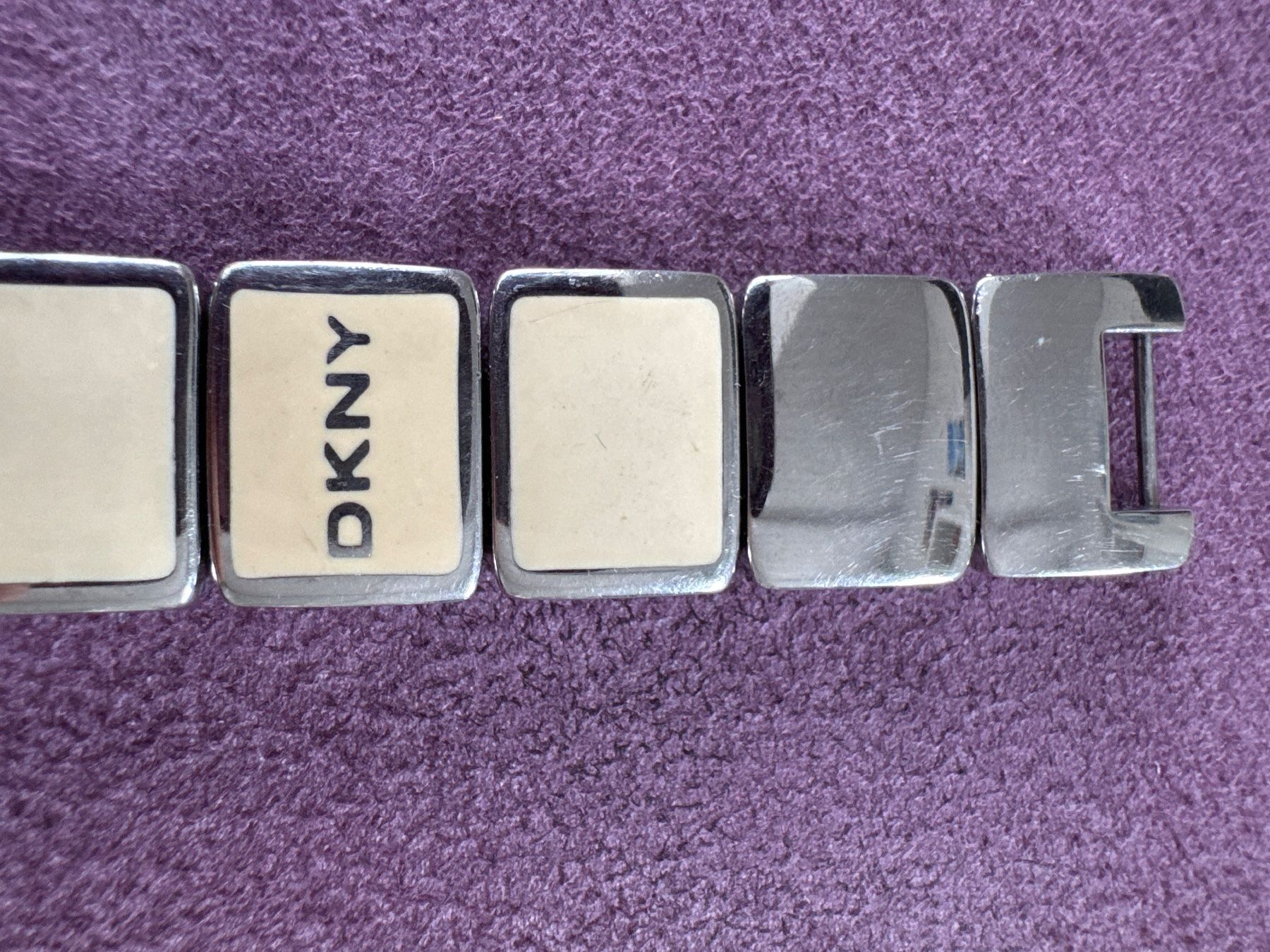 DKNY Orologi: DKNY Damenuhr – gebraucht – Usato da Oberdorf BL venduto da Misswhite 3