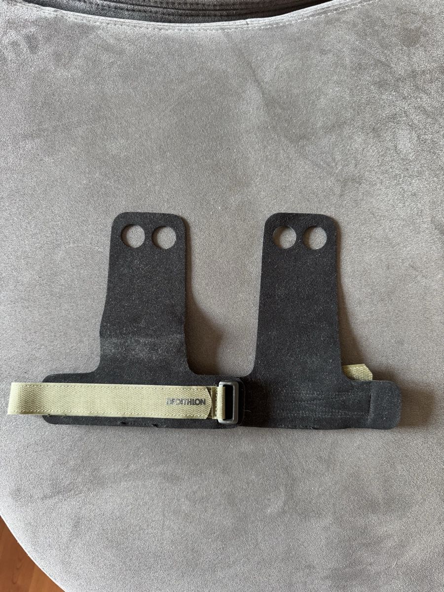 Decathlon Guanti & manicotti: Handgrips Décathlon Crossfit – Nuovo e nell'imballaggio originale da Porrentruy venduto da fee_24