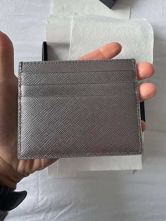 Portafogli: Porte-cartes Saffiano de chez Prada – Usato da Genève venduto da hya_ccc8 1