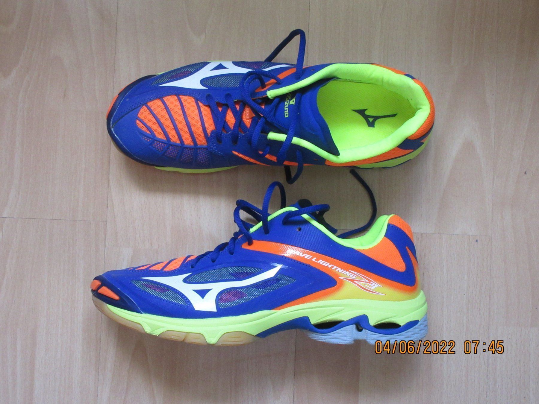 Mizuno Herrenschuhe: Mizuno Sportschuhe Gr. 45 – Neu (gemäss Beschreibung) aus Safenwil von universum78