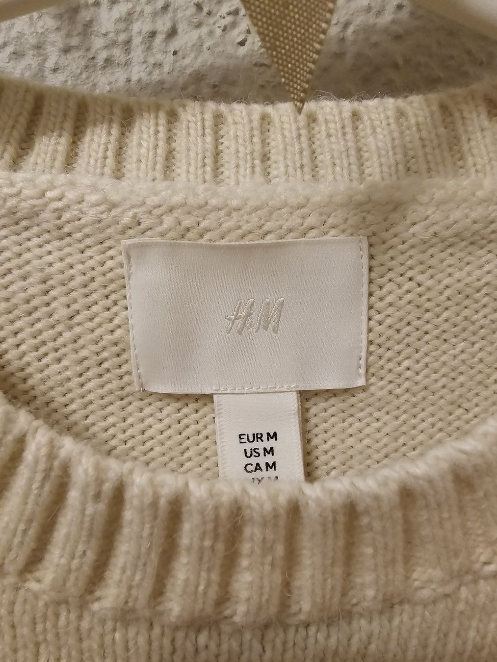 H&M Maglioni & Felpe: H&M Pullover mit Fransen, Crème-Weiss, Grösse M – Nuovo (secondo la descrizione) da Bern venduto da Oscarella 1