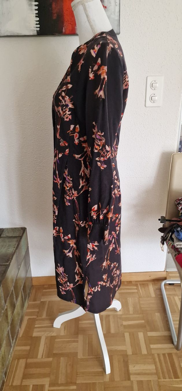 Lanius Vestiti: Lanius Kleid Gr. 34 – Usato da St. Gallen venduto da mania03 4
