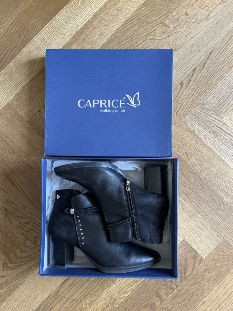Damenschuhe: Caprice Leder Ankle Boots 39 – Gebraucht aus Herrliberg von spunggi
