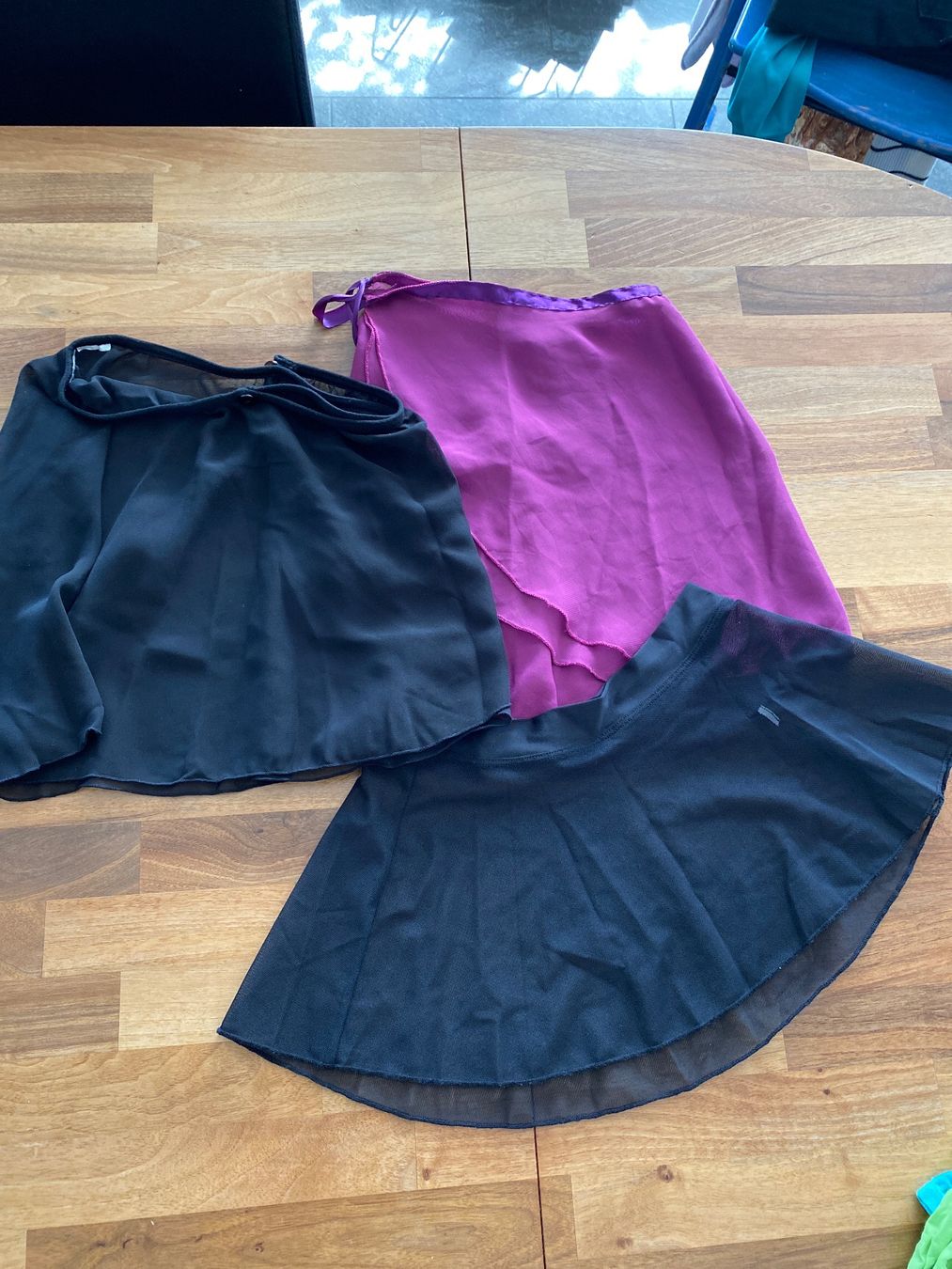 Lotti & Set di vestiti: Ballett Kleiderpacket 4-7 jährig – Usato da Lotzwil venduto da kj78 3