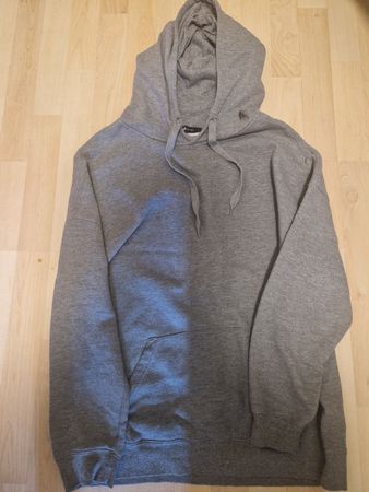 Sweat à capuche , taille L