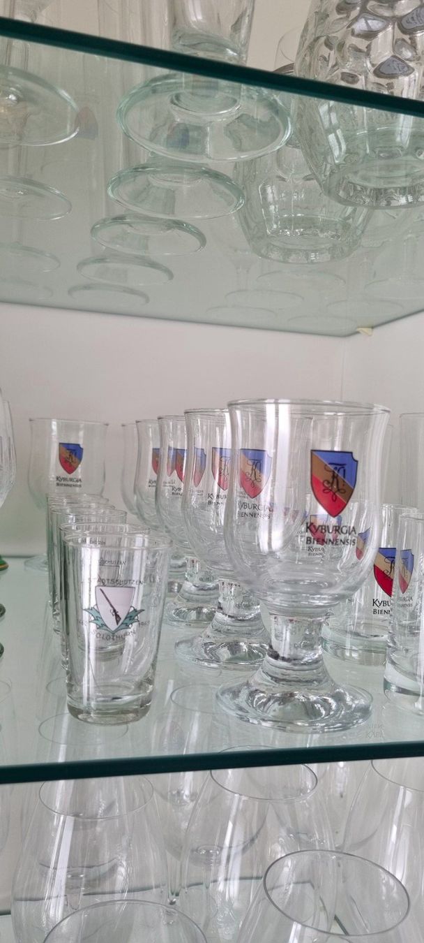 Gläser: Elegante Glas-Setze – Gebraucht aus Derendingen von Rider3 1