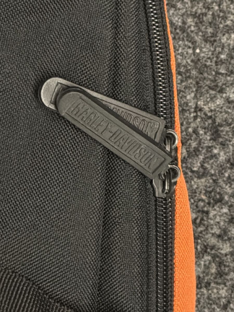 Harley-Davidson Rucksäcke: Harley-Davidson Rucksack, neuwertig – Gebraucht aus Thun von BanjoDan 2
