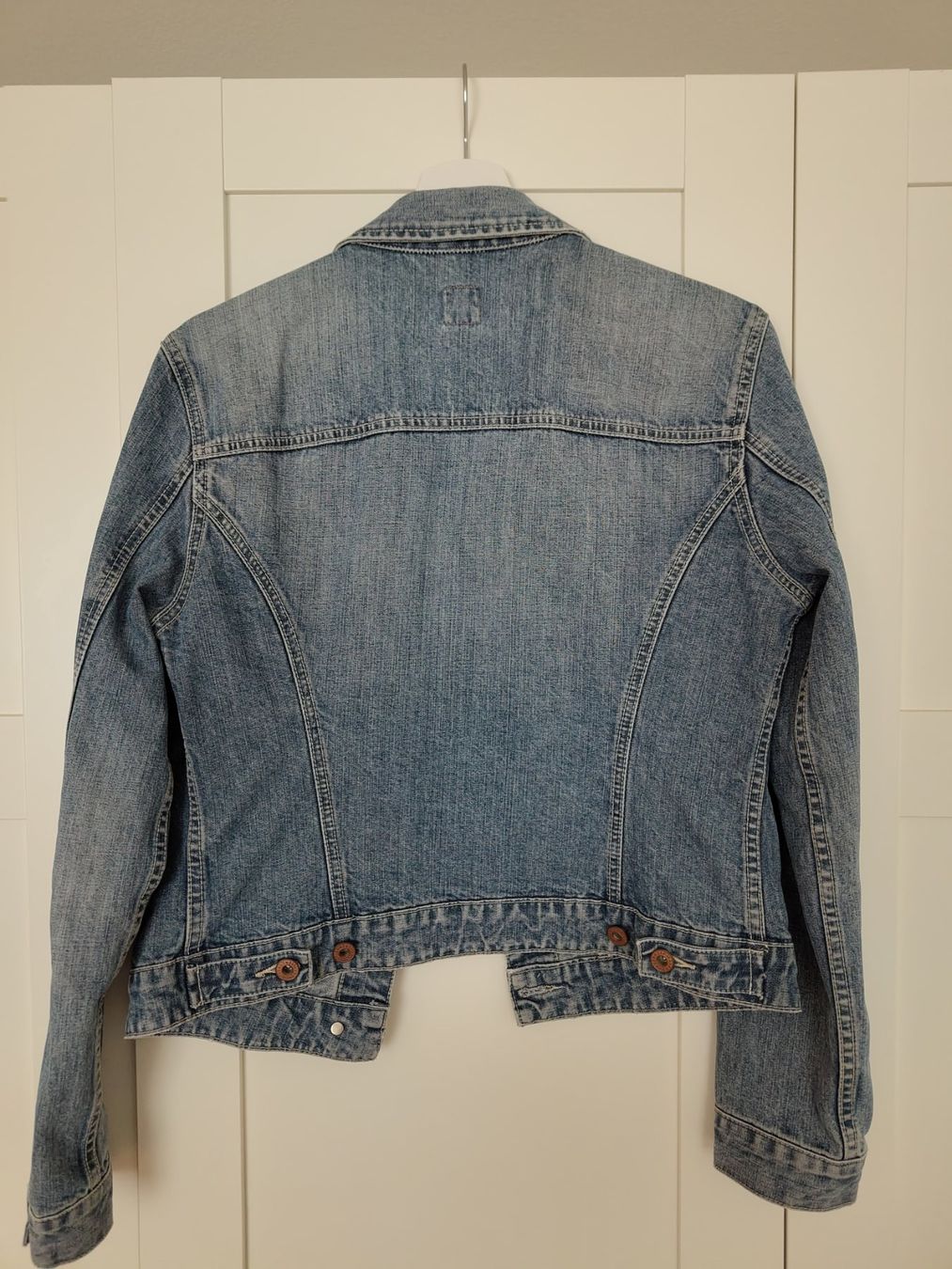 Gap Jacken: Schöne Jeansjacke von Gap Grösse M – Gebraucht aus Basel von ste_g9bv 2