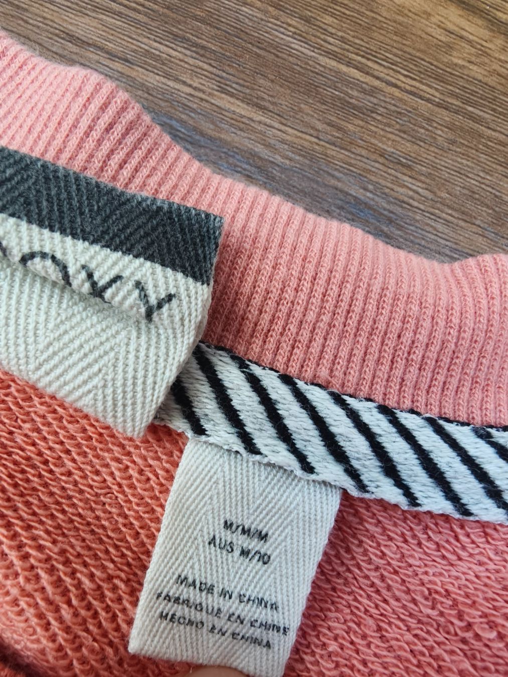 Roxy Maglioni & Felpe: ROXY Damen Pullover, Grösse M – Usato da Attinghausen venduto da icelebrindal2 1
