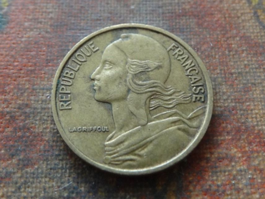 Tutti le monete: FRANCE  5 Centimes  1970 – Usato da Romanel-sur-Lausanne venduto da Swift13 1
