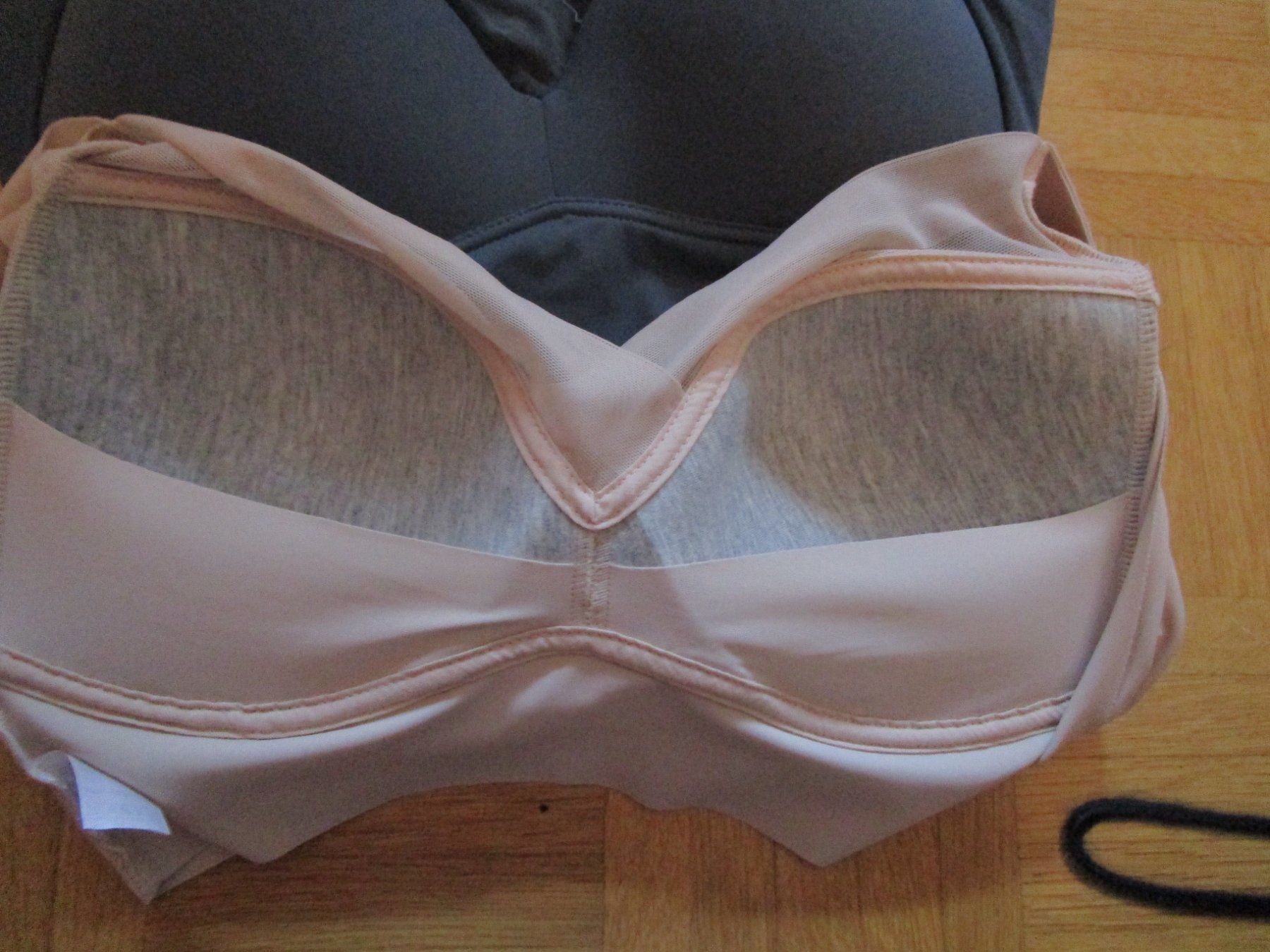 Top: 2  Tops neu – Usato da Birmenstorf AG venduto da Edelweiss25 1