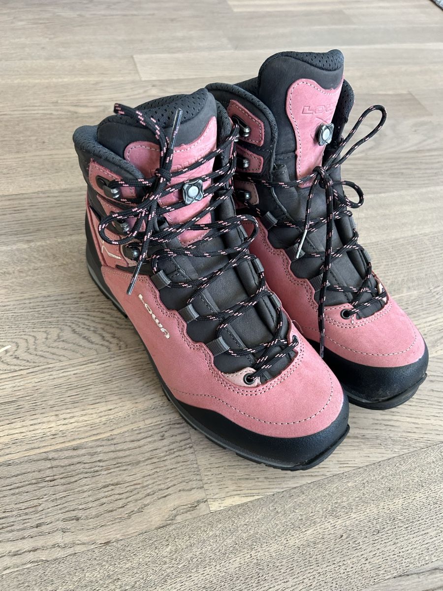 Lowa Scarpe da donna: Wanderschuhe LOWA (NEU) – Nuovo (secondo la descrizione) da Siebnen venduto da Surrlisum