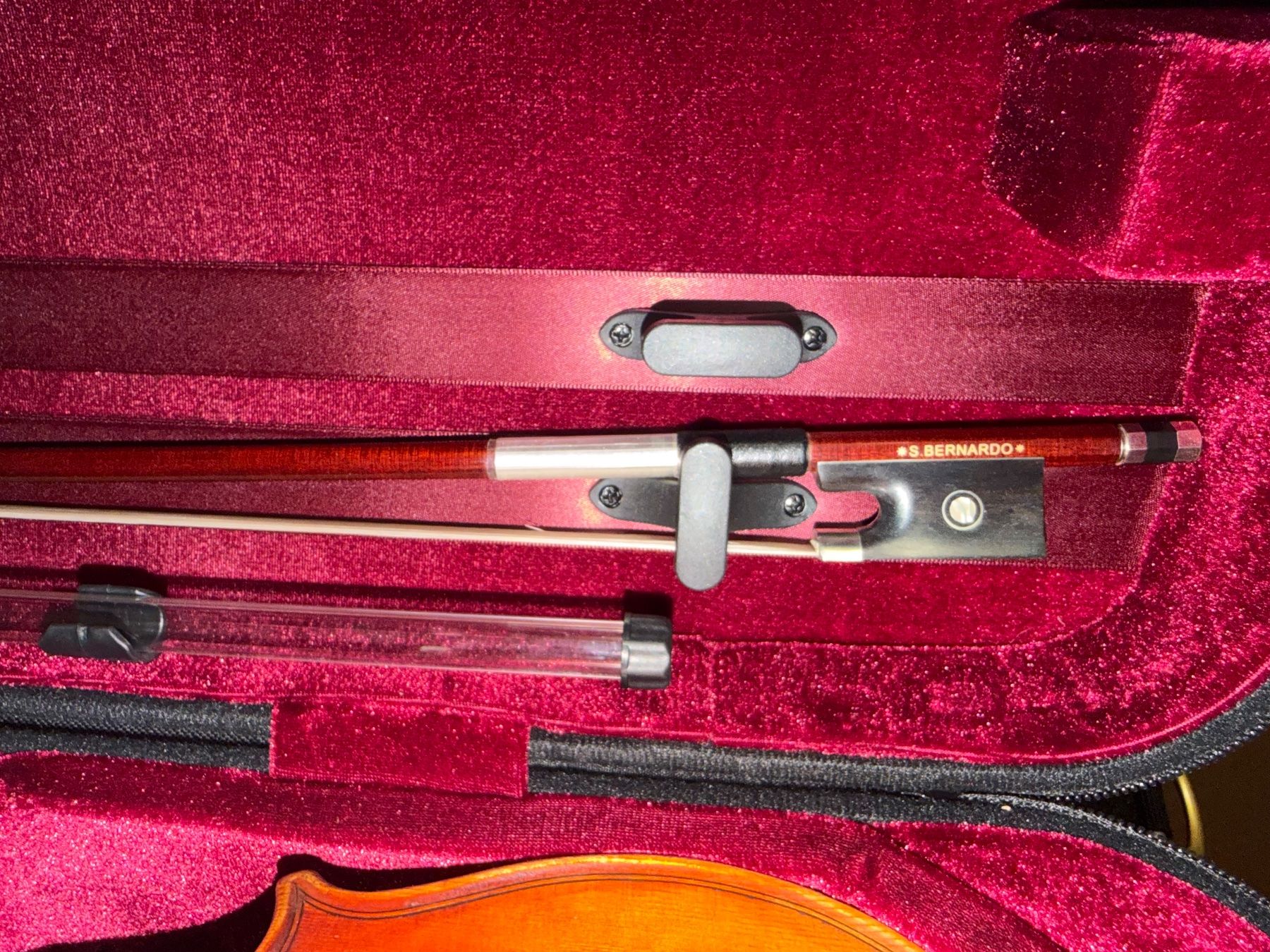 Strumenti musicali: 4/4 Geige/Violine inkl. Koffer & Bogen – Usato da Bülach venduto da sportslab02 4
