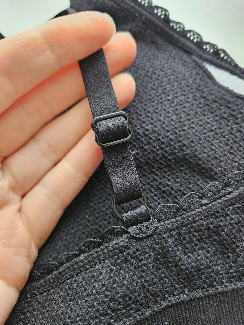 Sonstige Unterwäsche: Bustier schwarz mit Spitzen – Gebraucht aus Schaffhausen von sabrina915 5